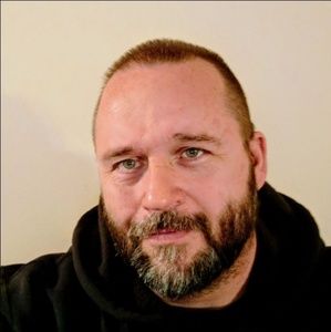 Meet your Posher, Bobby